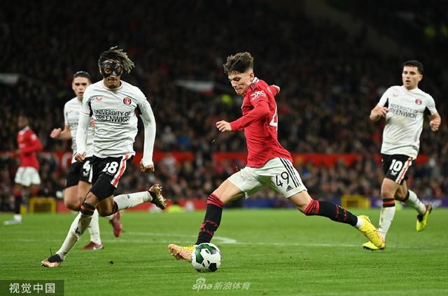 他不仅成功 他不仅成功